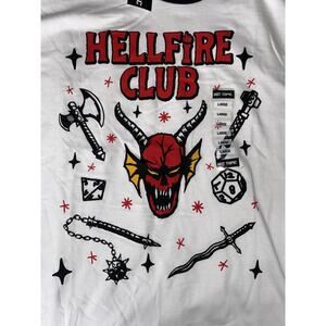 *NEW* Hellfire Club Stranger Things Men’s Graphic T-shirt Size Large